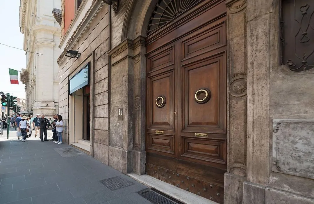 Cs Termini Nazionale Apartments-1